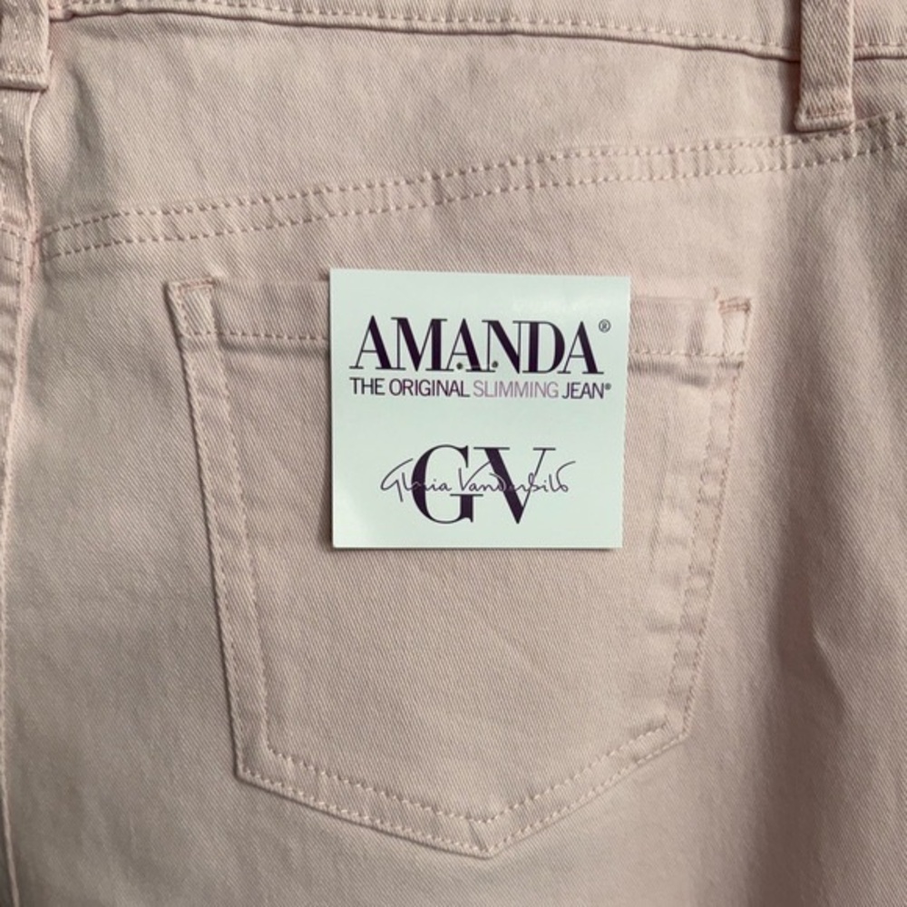 NWT Womens Sz 16P Gloria Vanderbilt Amanda  High Rise Straight Leg Pink Jeans - Picture 6 of 11